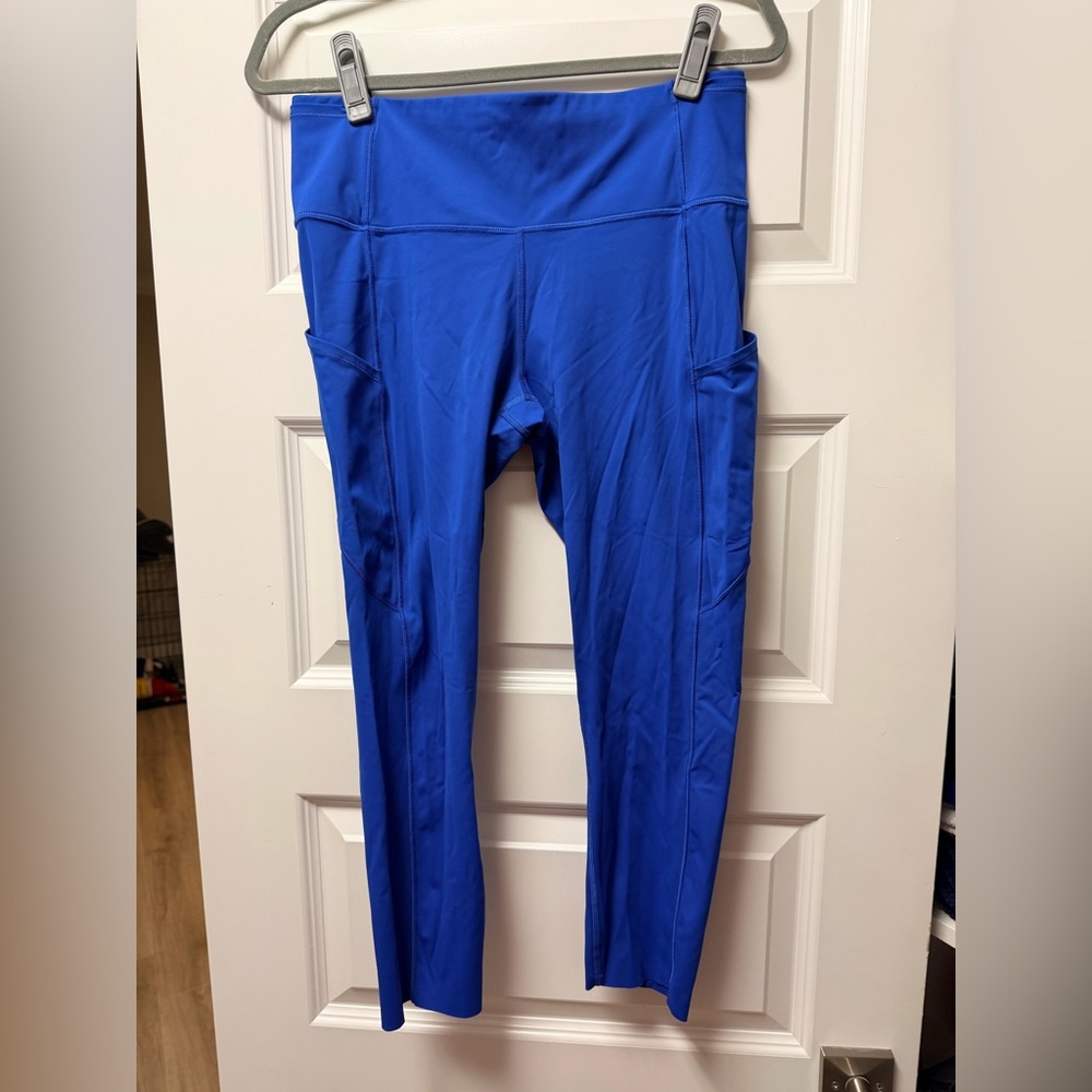 Lululemon Blue High-Waisted Cropped Leggings
